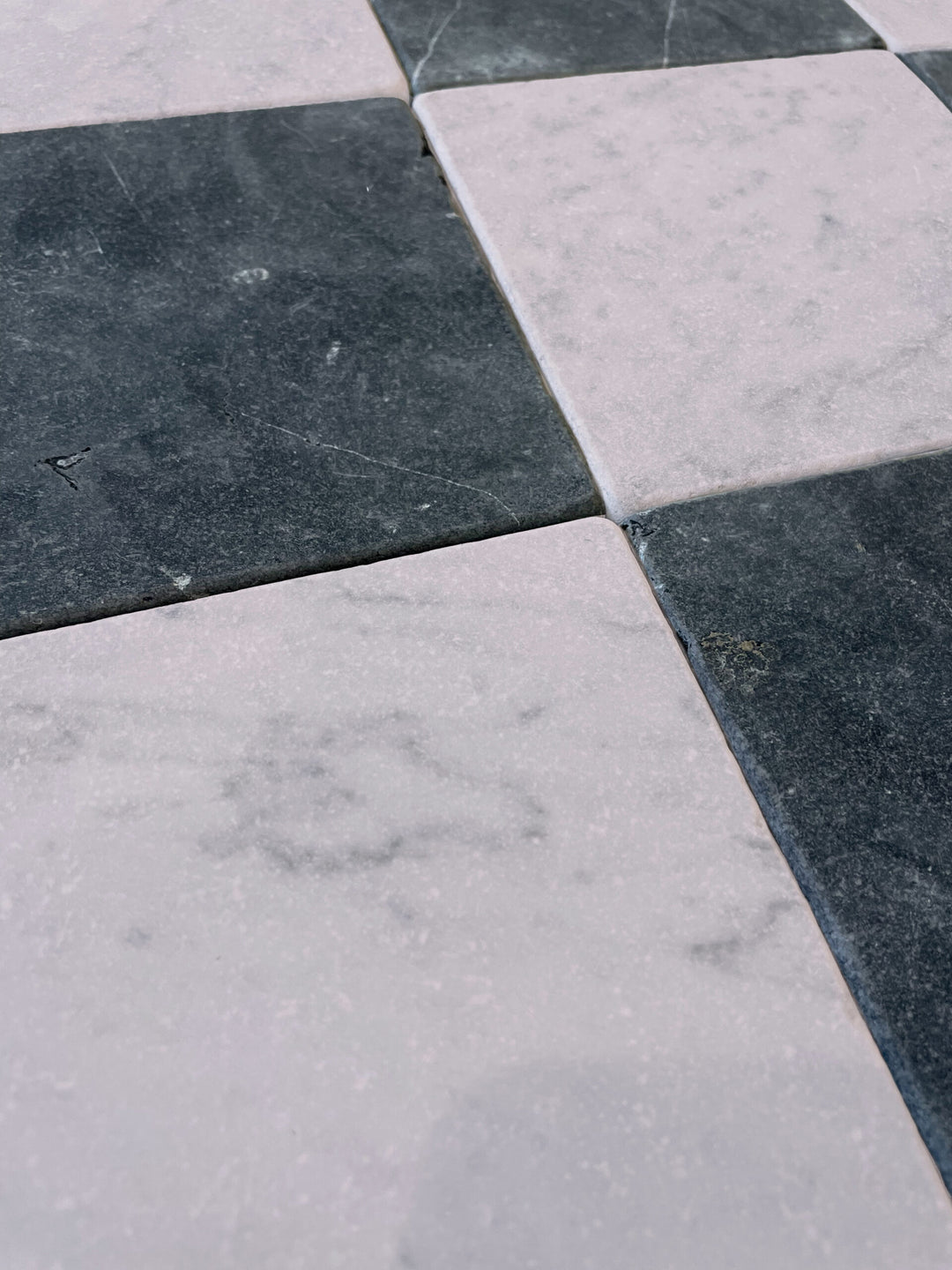 Natural Stone Nero Marquina Tumbled Square Tile 150×150mm