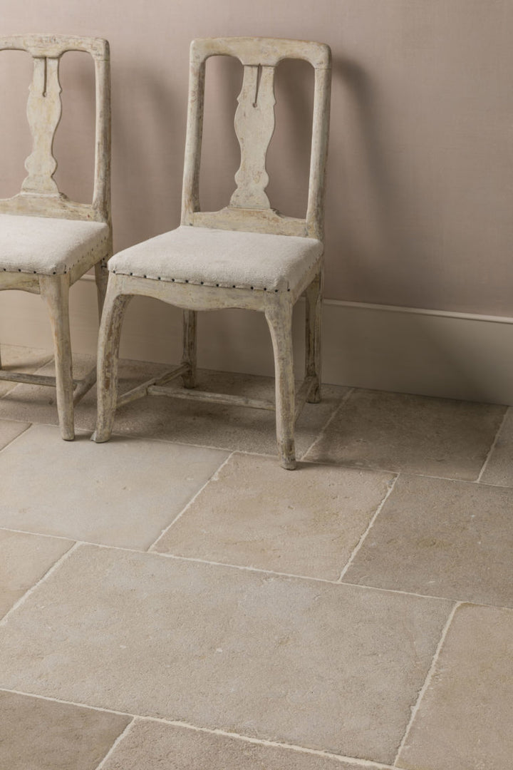 Natural Limestone Beige Tumbled Tile 400x600x18mm