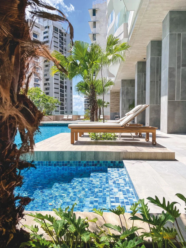 Onix Penta Bluestone Gloss Pool Mosaic