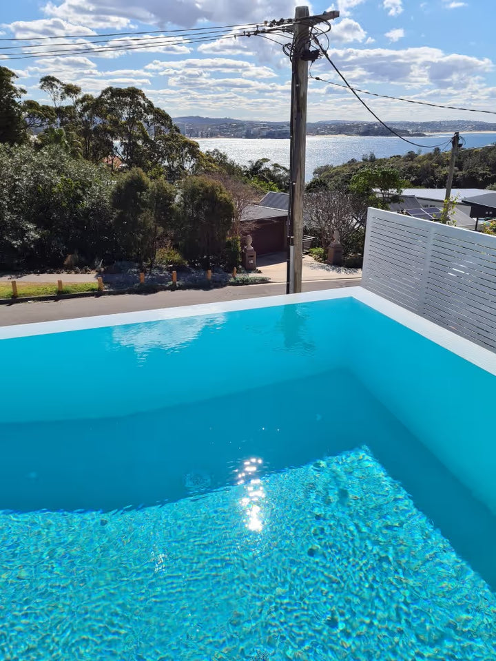 The Ezarri Ligero Eggshell Pool Tile