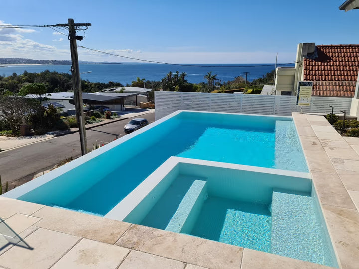 The Ezarri Ligero Eggshell Pool Tile