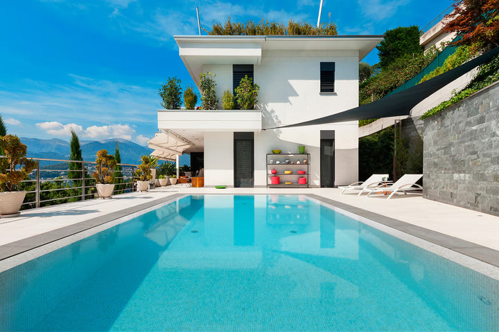 The Ezarri Gemma Quartz Pool Tile