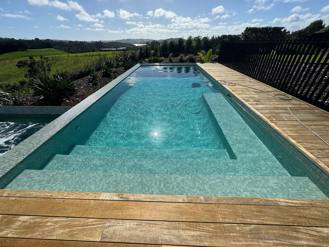 The Ezarri Gemma Lace Pool Tile