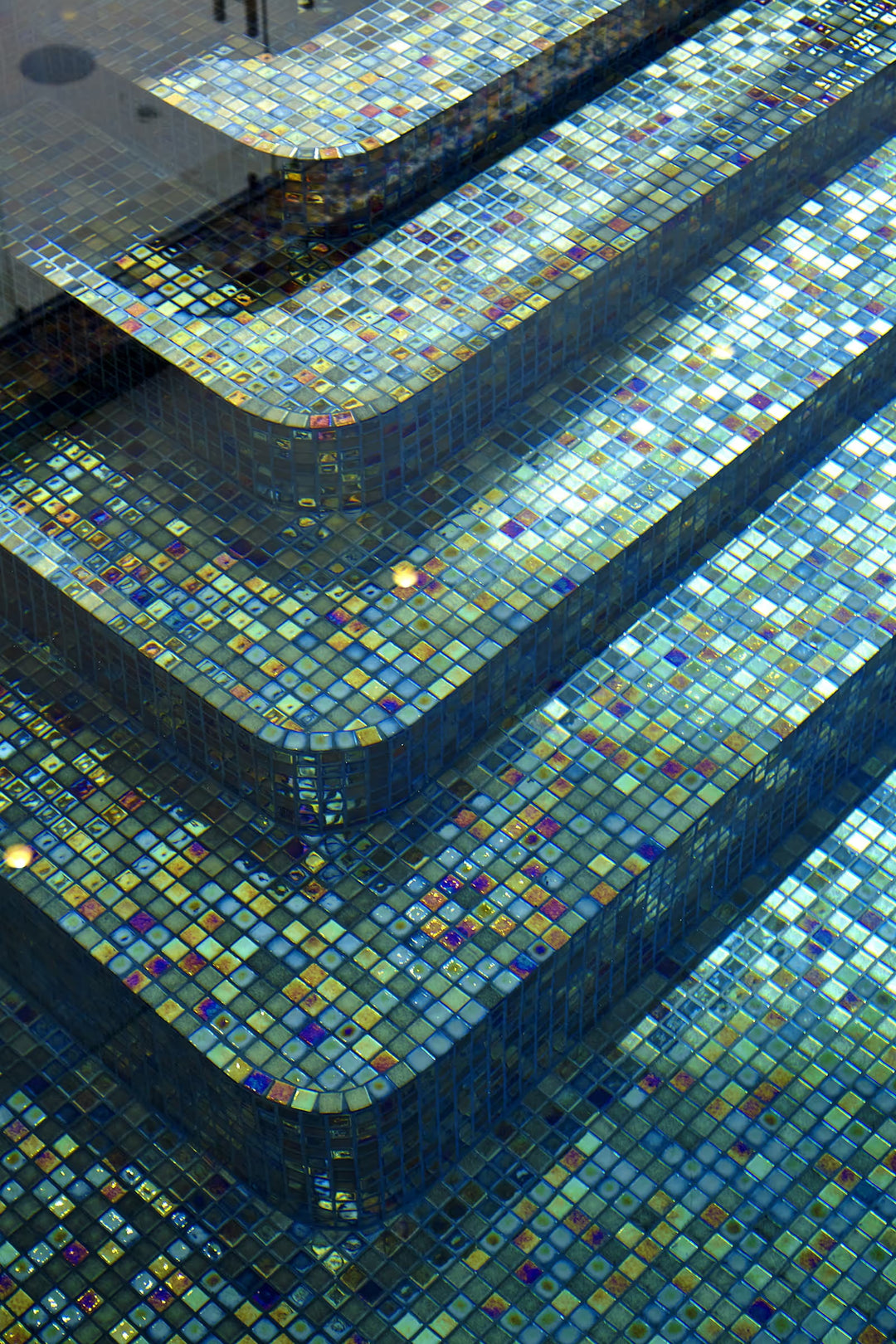 The Ezarri Cocktail Alexander Pool Tile