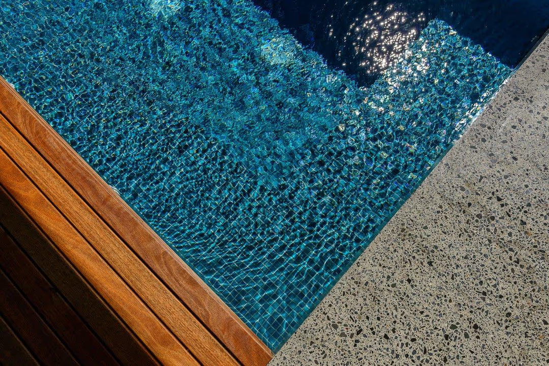 The Ezarri Emerald Pool Tile