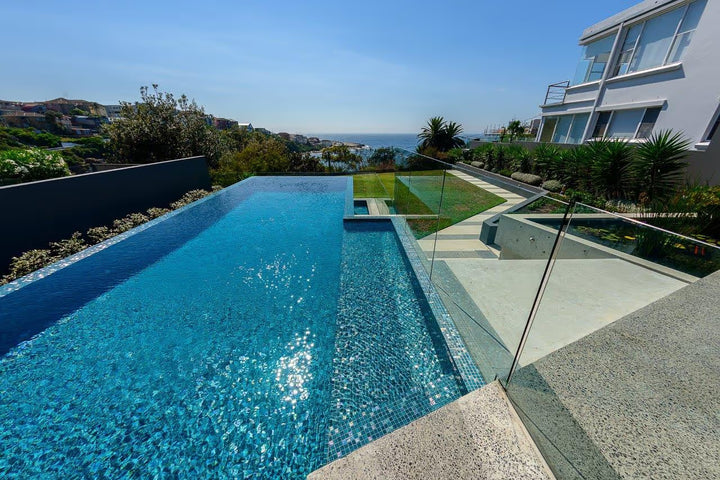 The Ezarri Emerald Pool Tile