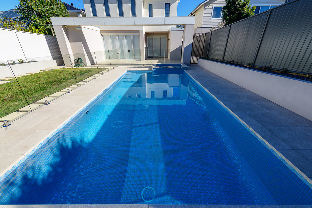 The Ezarri Aquamarine Pool Tile