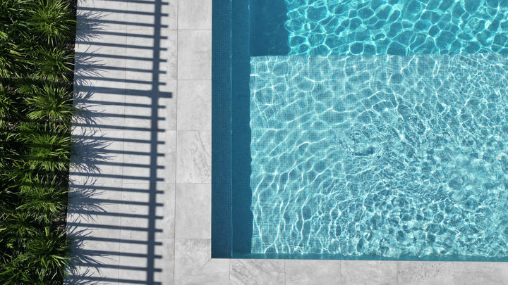 The Ezarri Ligero Baby Blue Pool TIle