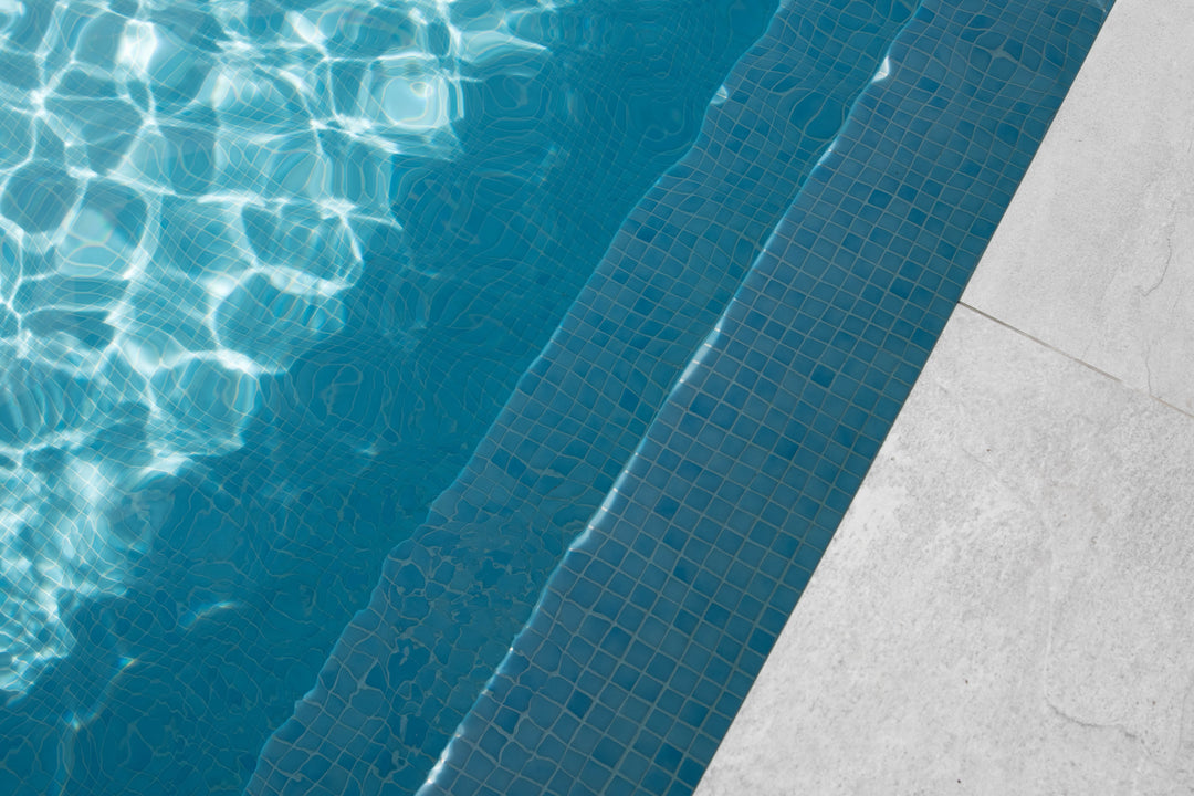 The Ezarri Ligero Baby Blue Pool TIle