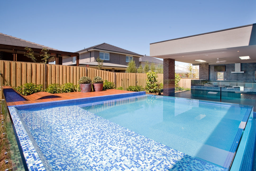 The Ezarri Iris Mix Oasis Pool Tile