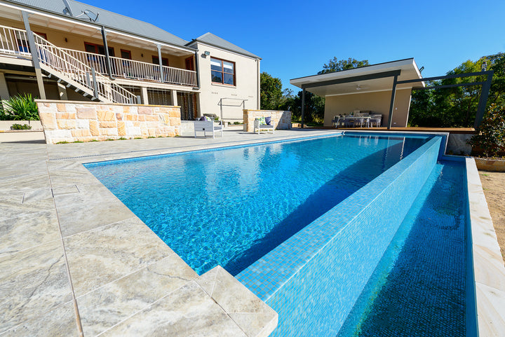 The Ezarri Niebla 08-A Pool Tile Collection