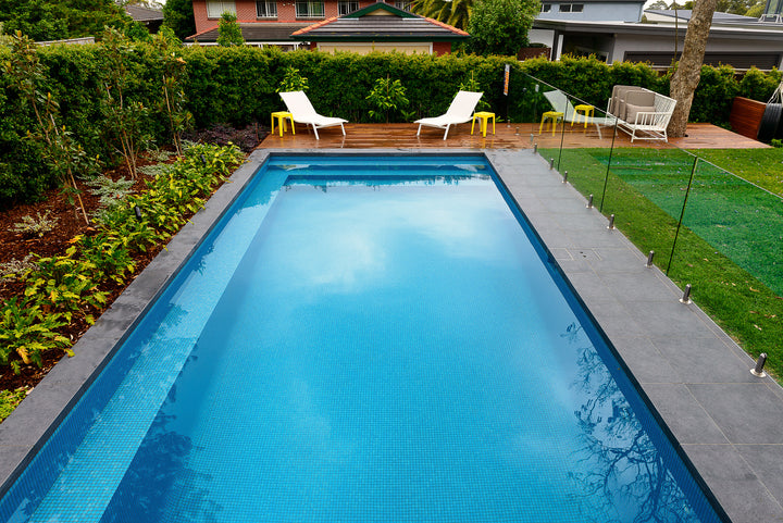 The Ezarri Niebla 08-A Pool Tile Collection