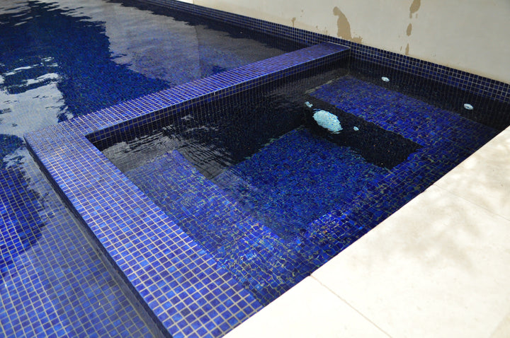 The Ezarri Niebla 03-D Pool Tile Collection