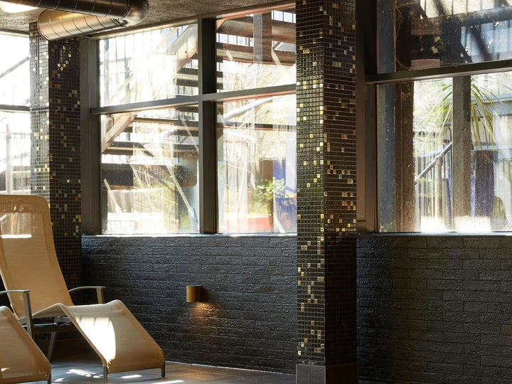 The Ezarri Cocktail Eclipse Pool Tile