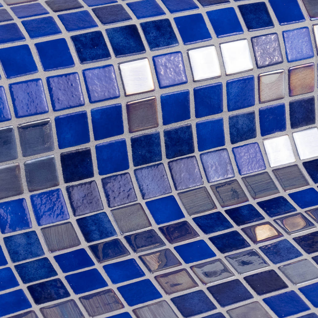 The Ezarri Harbour Pool Tile