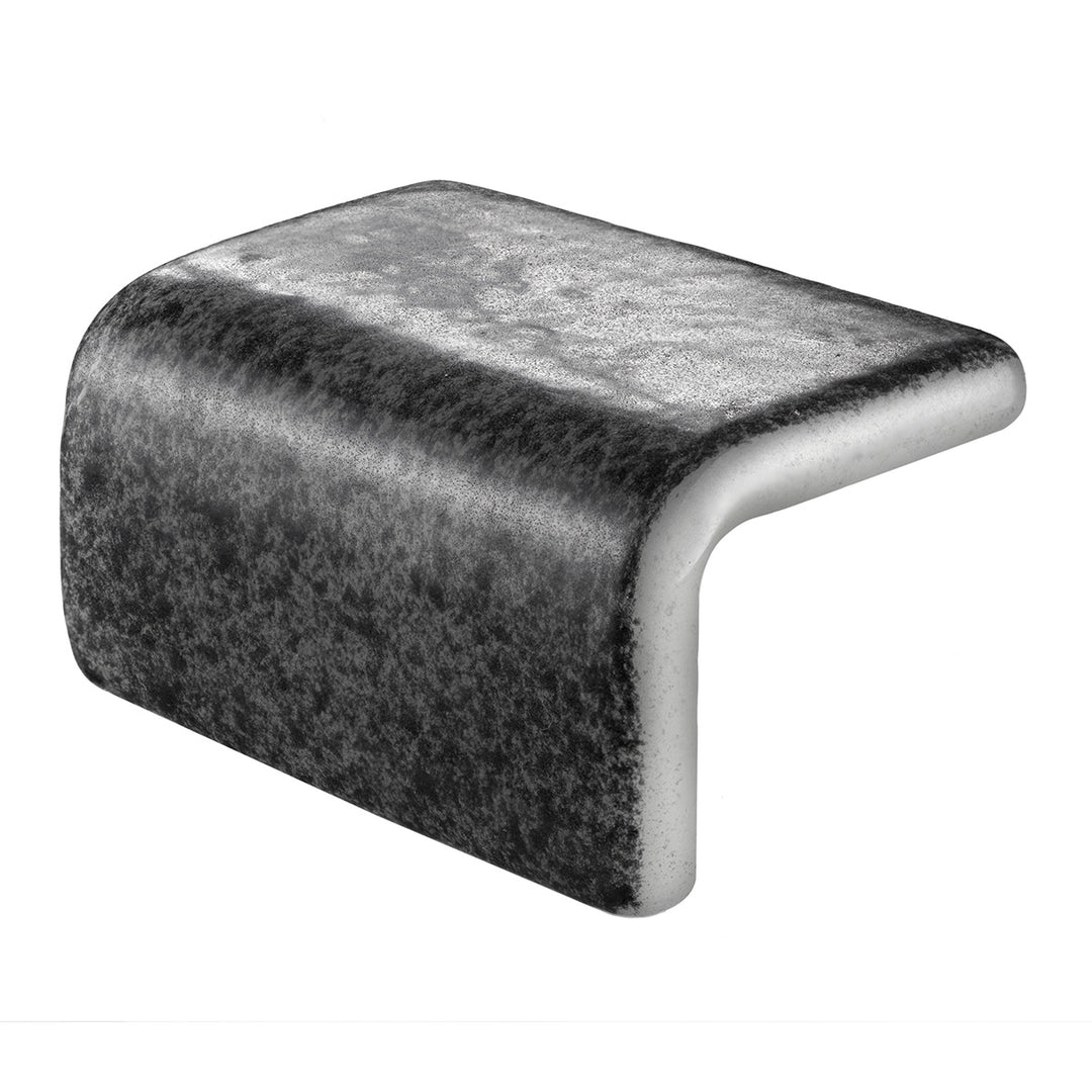 The Ezarri Niebla 16-B Pool Tile Collection