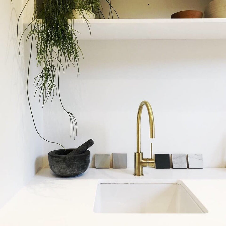 Turner Hastings Cuisine 46 x 46 Inset / Undermount Fine Fireclay Gloss White Sink