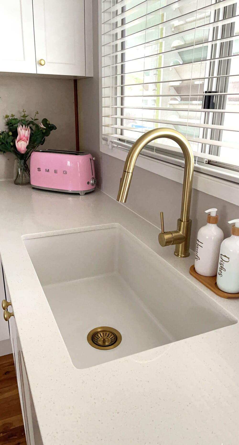 Turner Hastings Cuisine 81 x 48 Inset / Undermount Fine Fireclay Gloss White Sink