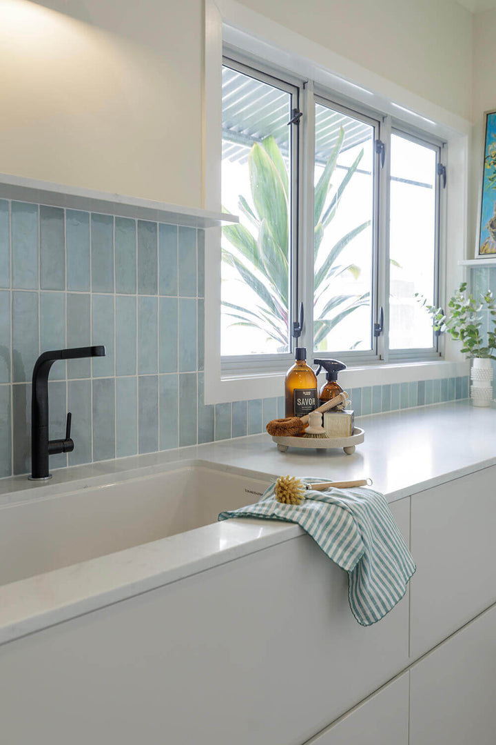 Turner Hastings Cuisine 81 x 48 Inset / Undermount Fine Fireclay Gloss White Sink