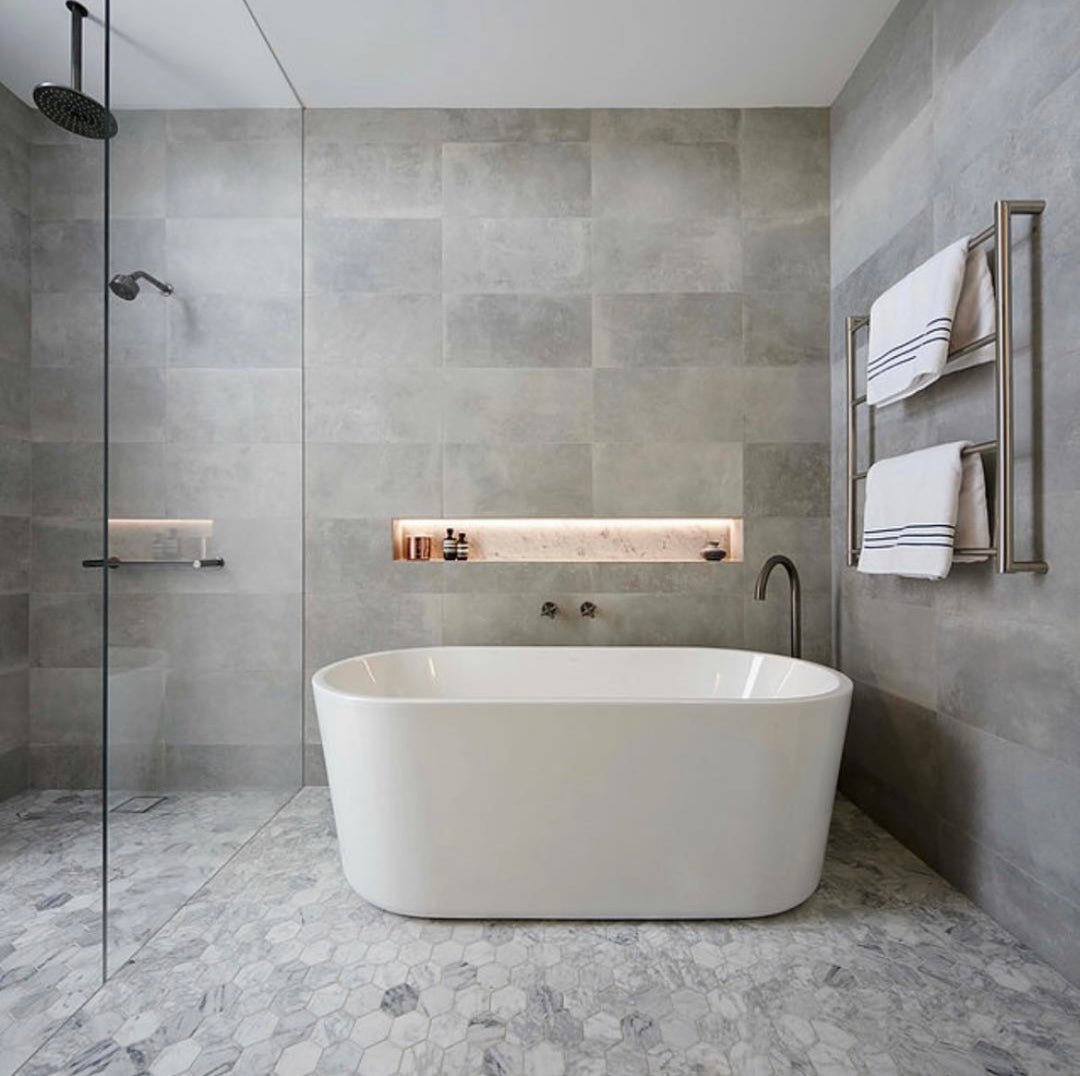 Carrara Hexagon XL Honed Mosaic