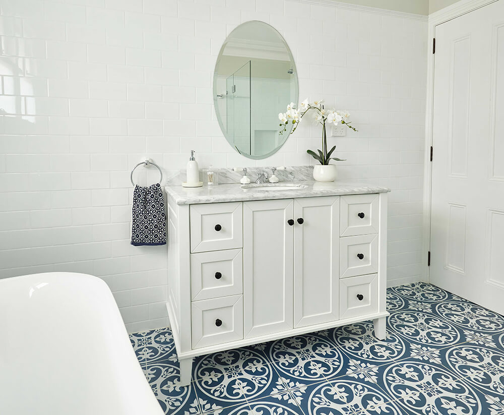 Turner Hastings Coventry 120 x 55 Single Bowl Satin White Vanity with Real Marble Top & Ceramic Undercounter Basin