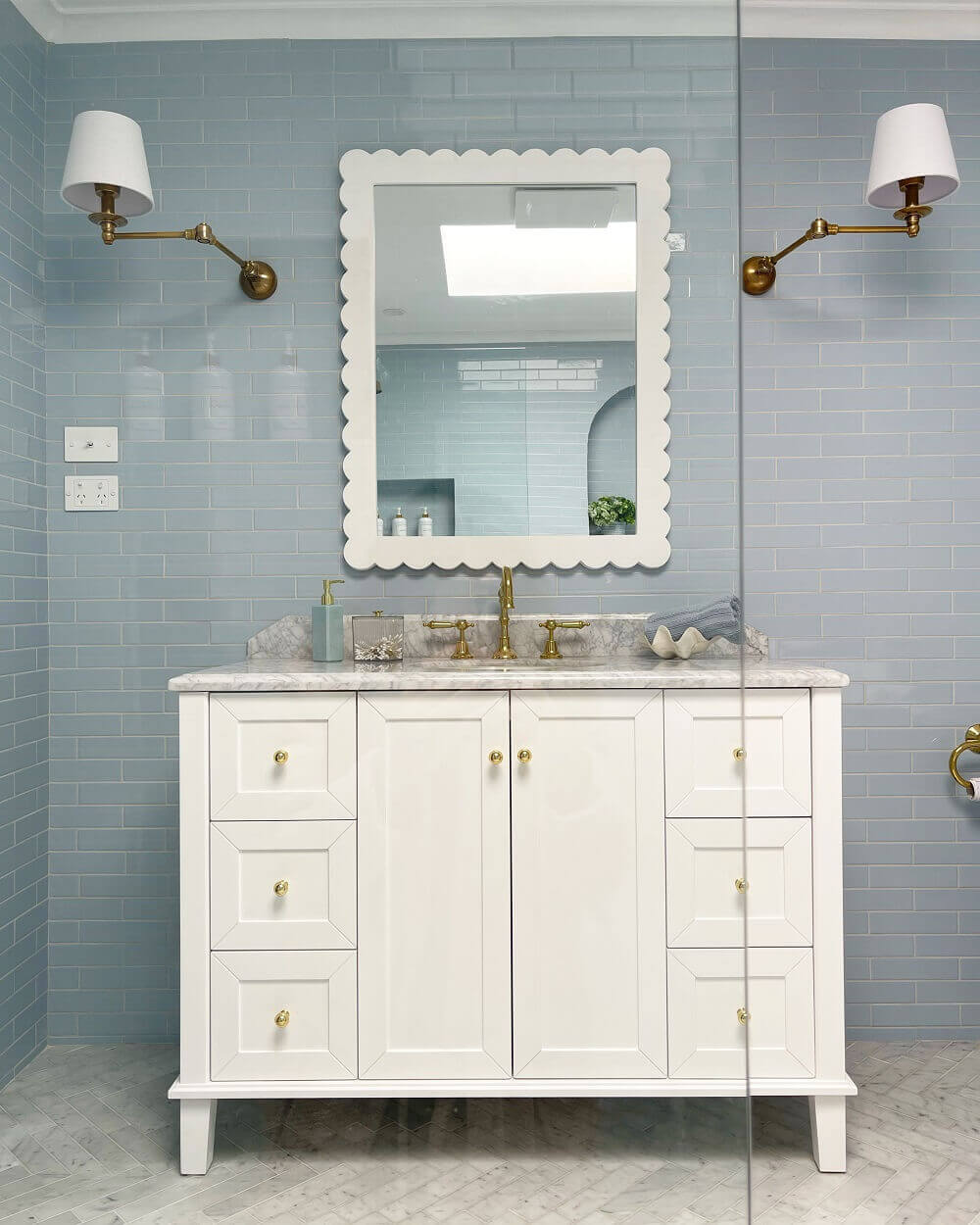 Turner Hastings Coventry 120 x 55 Single Bowl Satin White Vanity with Real Marble Top & Ceramic Undercounter Basin