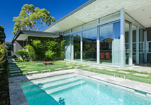 Hideaway Alpine Light Grey Pool Mosaic 47x47mm