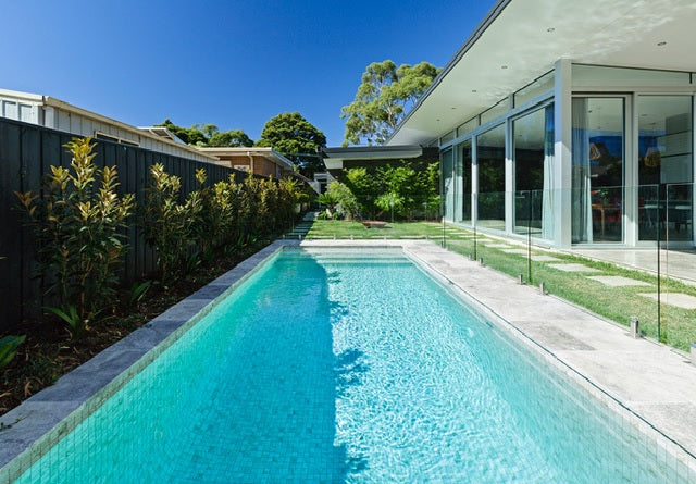 Hideaway Alpine Light Grey Pool Mosaic 47x47mm