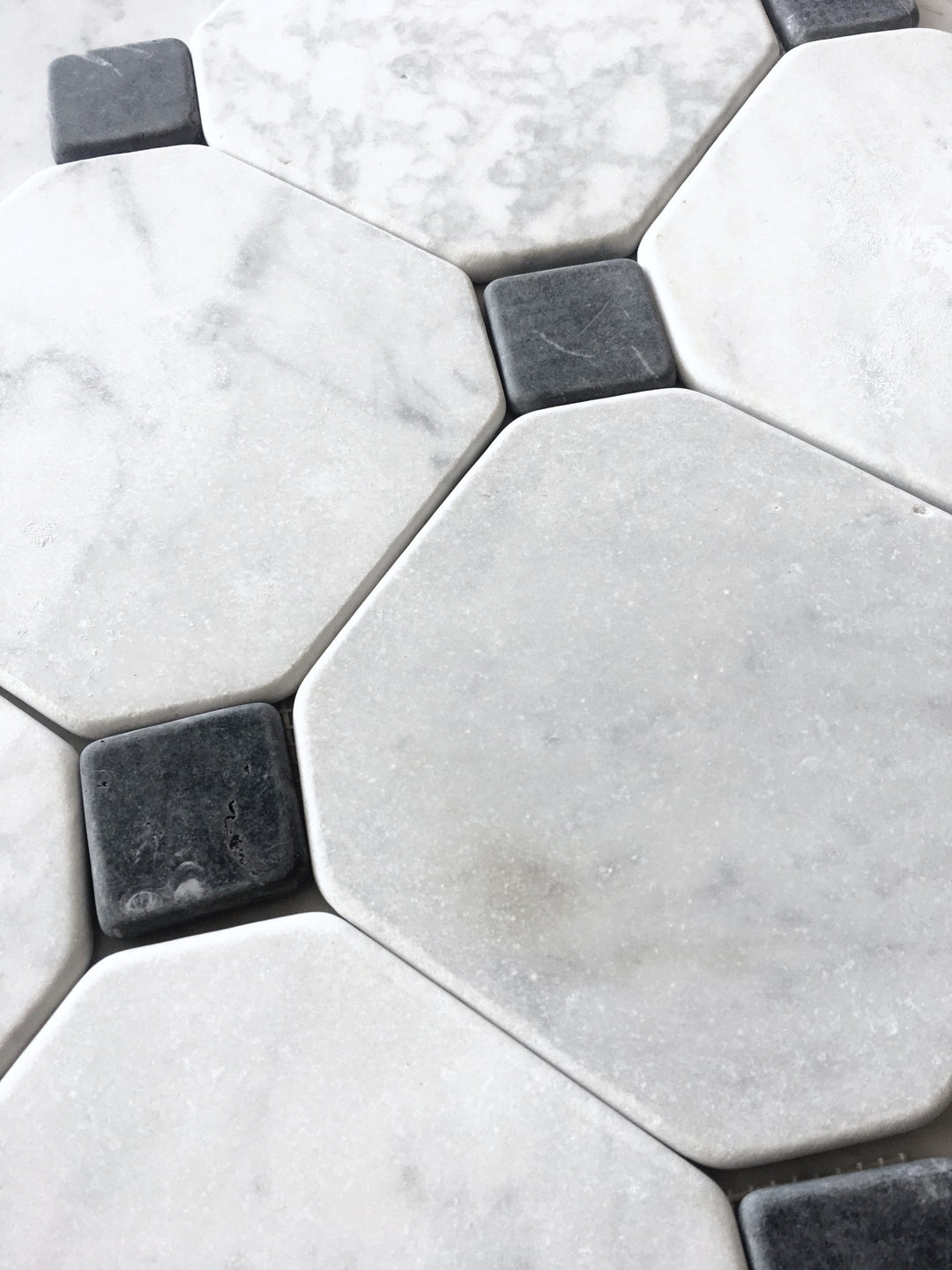 Juliette Tumbled Cararra Stone Octagon 150mm