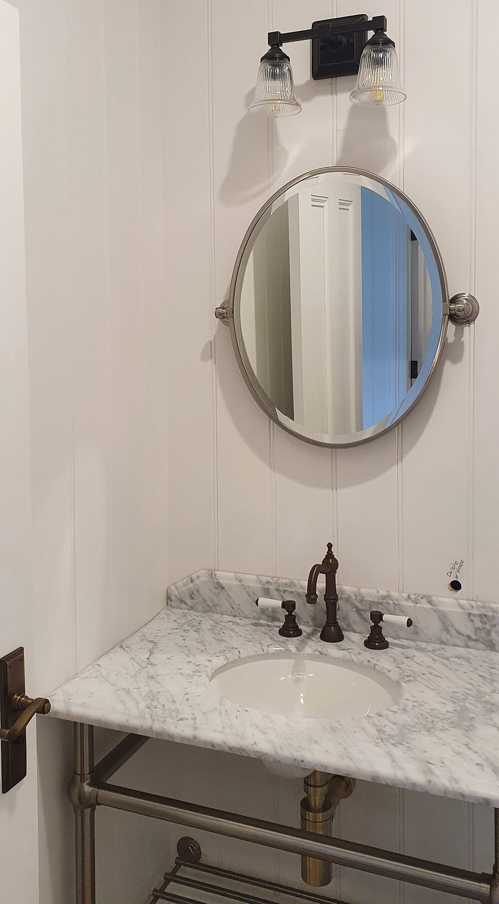 Turner Hastings Mayer Basin Stand With 75 x 55 Real Carrara Marble Top - Brushed Brass