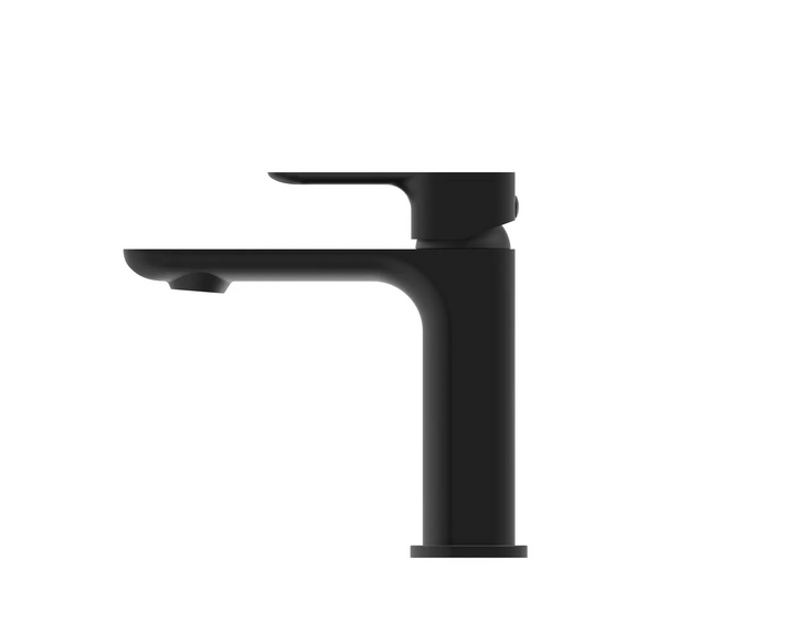 Oskar Short Basin Mixer