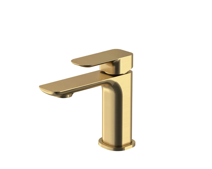 Oskar Short Basin Mixer