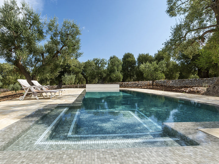 Ezarri Zen Collection Sarsen Pool Tile