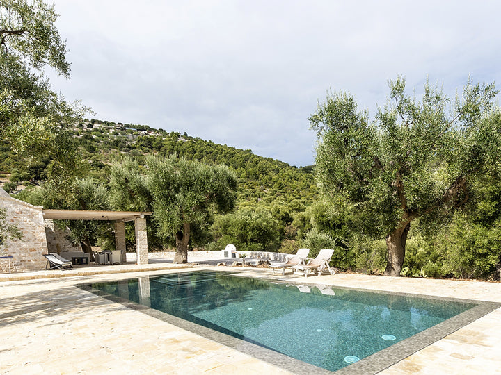 Ezarri Zen Collection Sarsen Pool Tile