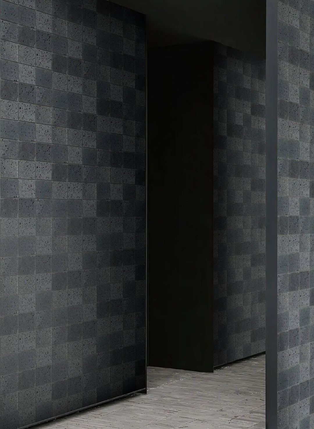 Elementa Natural Travertine Black Series