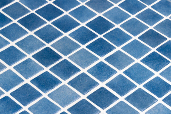 Onix Nieve Azul Medio Pool Tile