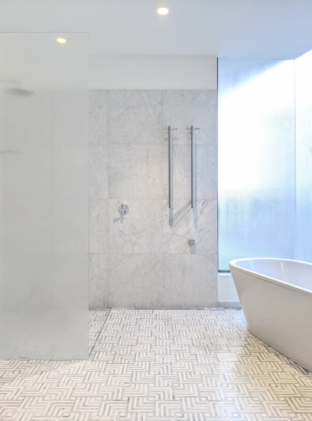 Chicago Carrara with Thassos Honed Mosaic