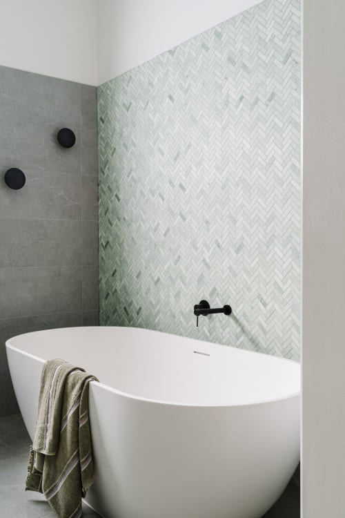 Ming Green Honed Herringbone Mosaic